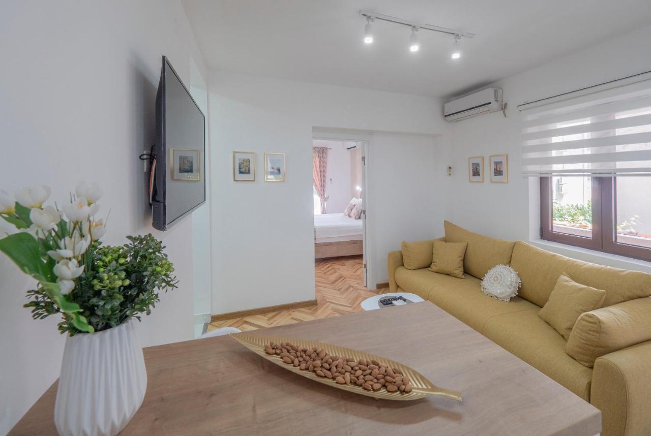 Oscar Exclusive Apartment *